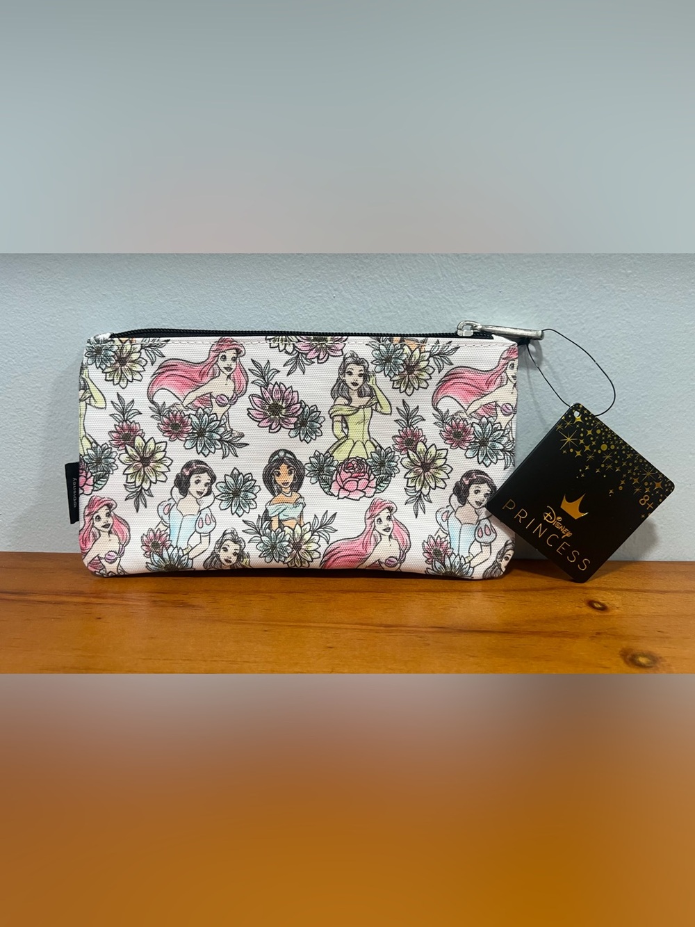 LOUNGEFLY NWT Disney Princess Flower Cosmetic Pencil Case Zip Pouch In Plastic